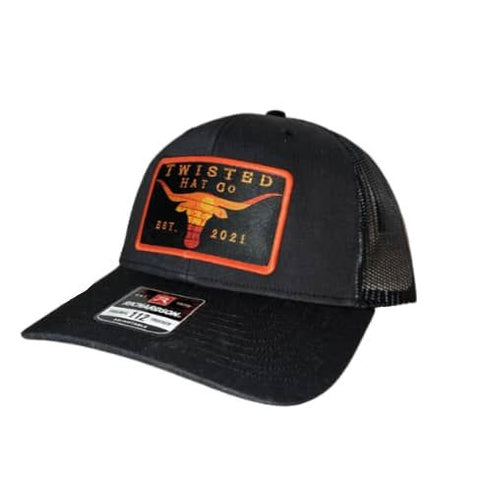 Black richardson 112 with woven sunset theme bull skull